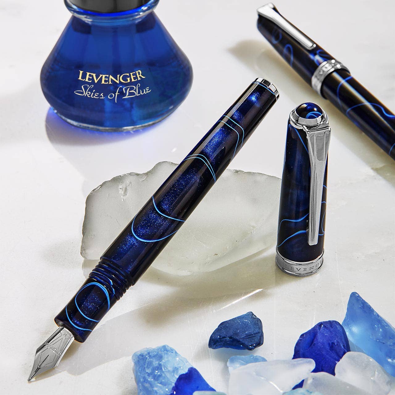 Levenger True Writer Classic Midnight Spark Fountain Pen: Medium